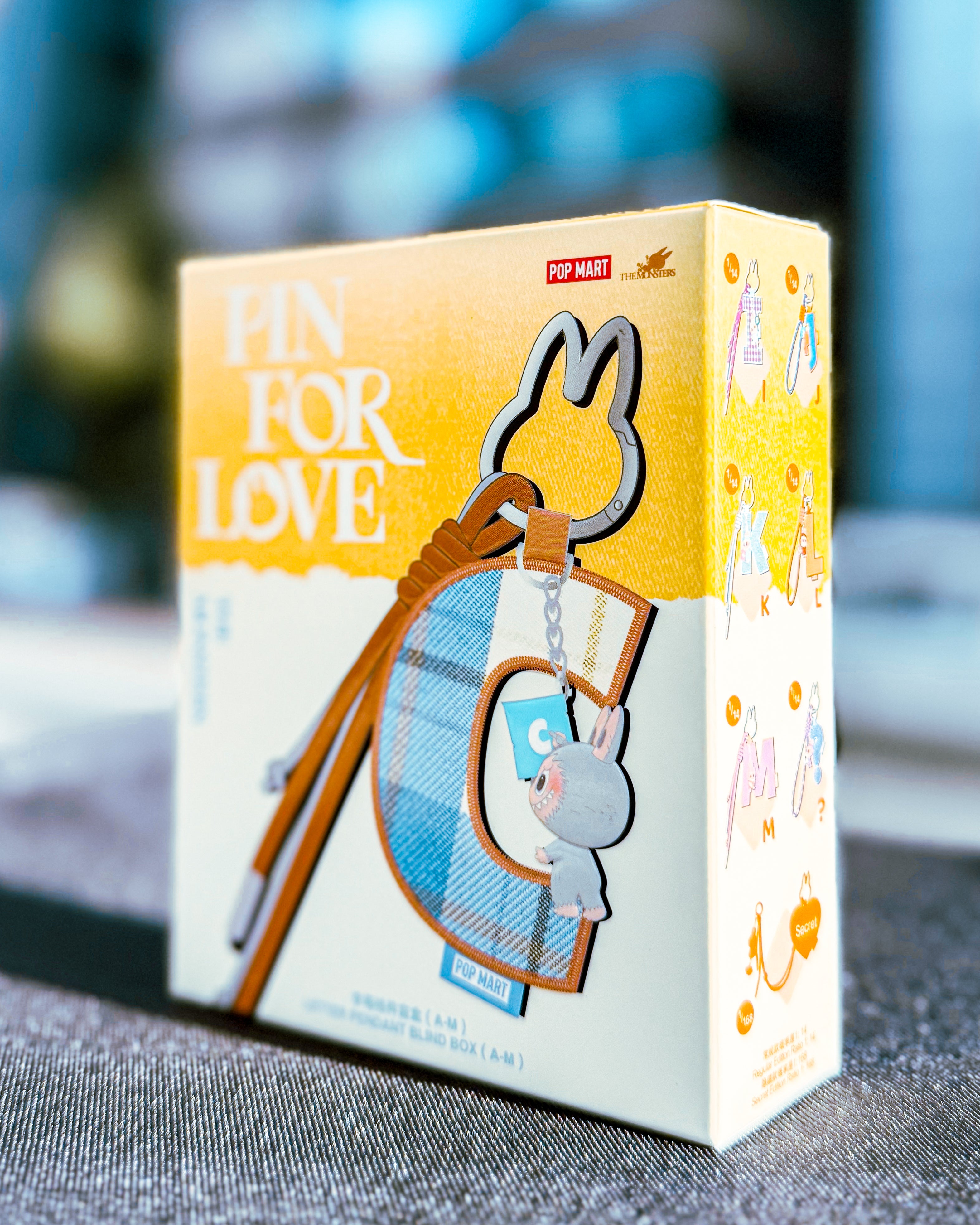 ♡】ラブブ PIN FOR LOVE イニシャルチャーム シークレット ハート