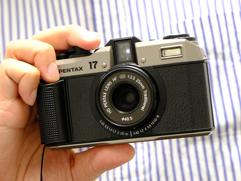 フィルムカメラ PENTAX SL 黒 レンズ付き ペンタックスSL わたしの