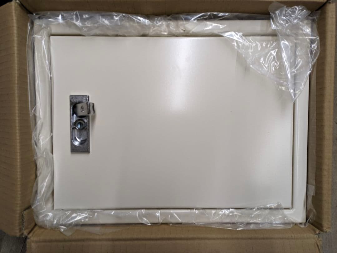 BX3040-16K 新品未使用品 キャビネットボックス BX3040-16K 新品未使用品 キャビネットボックス BX3040-16K 新品未使用