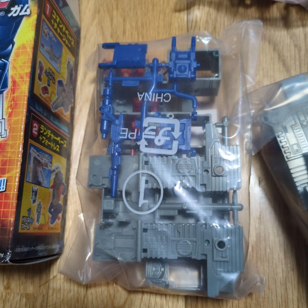 DX トランスフォーマーガム フォートレスマキシマス 3体セット