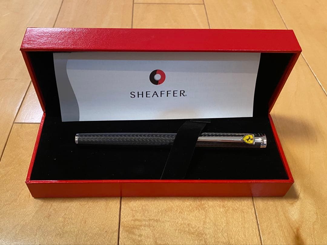 【新品未使用品】Ferrari 万年筆 専用ケース付き　sheaffer 楽天市場】フェラーリ 万年筆 Ferrari グロスブラック SGC100-9502PN