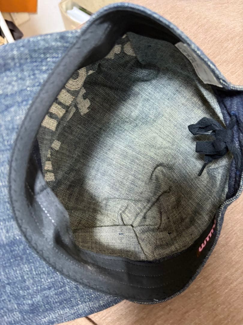 WMMW 吉田美和 キャスケット帽デニム生地 ブローチ付き - メルカリ