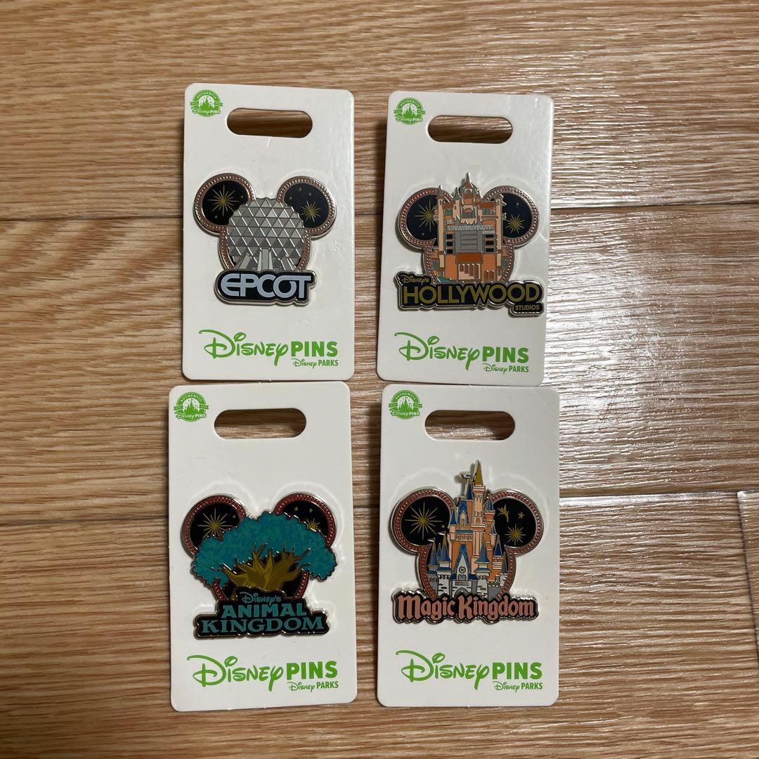 フロリダ ディズニー ピンバッジ 4個セット - メルカリ