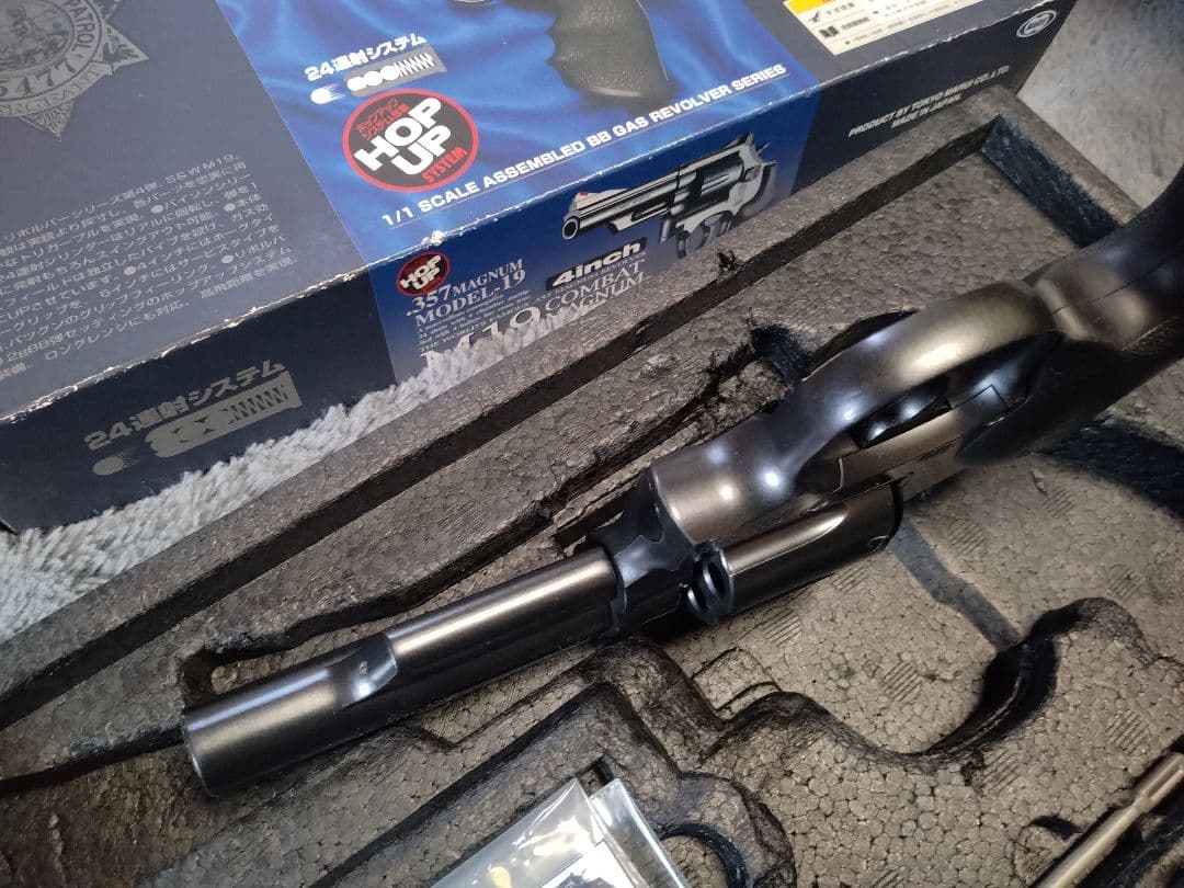 東京マルイ M19 4inch コンバットマグナム リアルカート ガスリボルバー