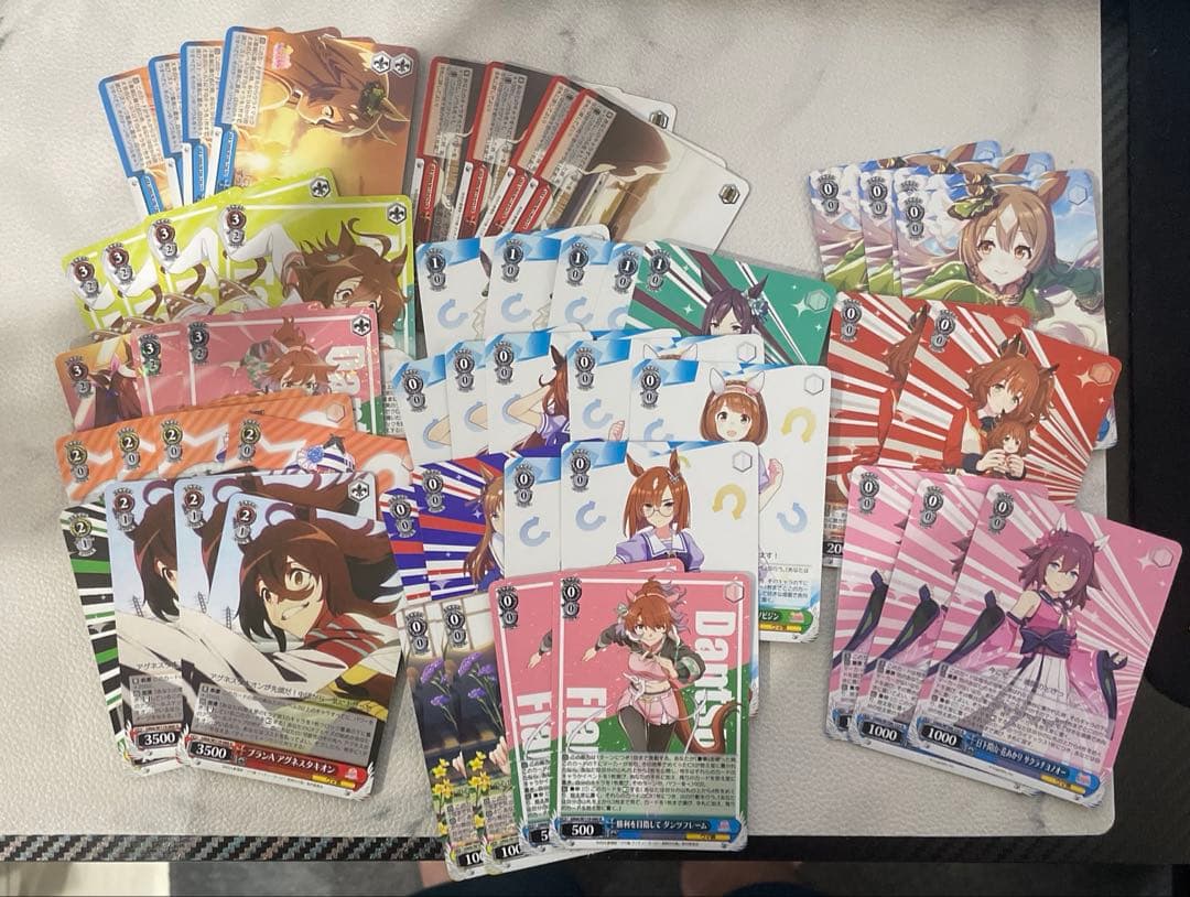 ヴァイスシュヴァルツ　ウマ娘　ドラ扉デッキ+おまけ ヴァイスシュヴァルツ トライアルデッキ ウマ娘 第2R カートン Amazon